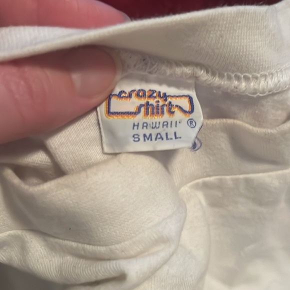 Vintage Feline Fitness Center Shirt from Hawaii - Picture 4 of 7